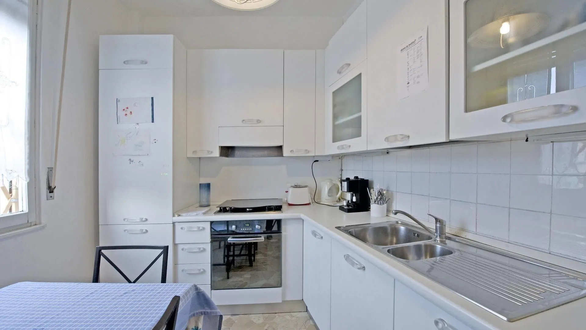 Chiesa Rossa Apartment Milan